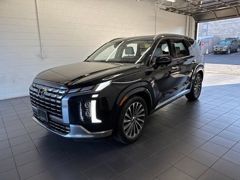 Used 2024 Hyundai Palisade Calligraphy AWD/4WD image 4