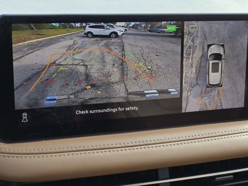 Used 2024 INFINITI QX60 Sensory image 6