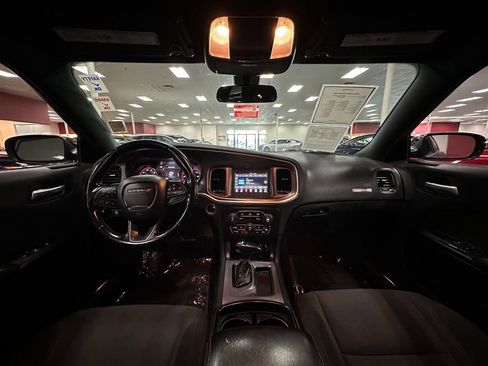 Used 2020 Dodge Charger SXT w/ Blacktop Package RWD image 24