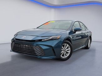 Used 2026 Toyota Camry LE FWD video 2