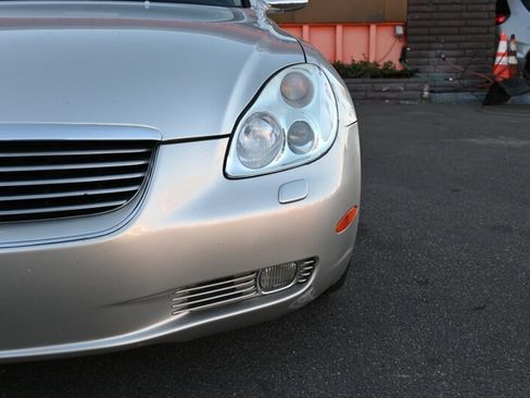 Used 2003 Lexus SC 430 Convertible image 5