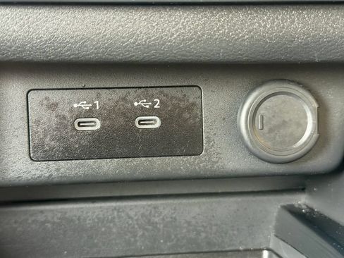 Used 2025 Nissan Rogue SV w/ SV Premium Package FWD image 29