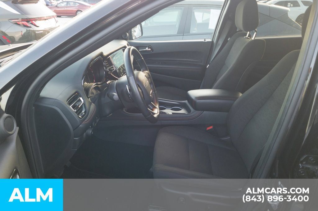 Used 2025 Dodge Durango GT RWD image 6