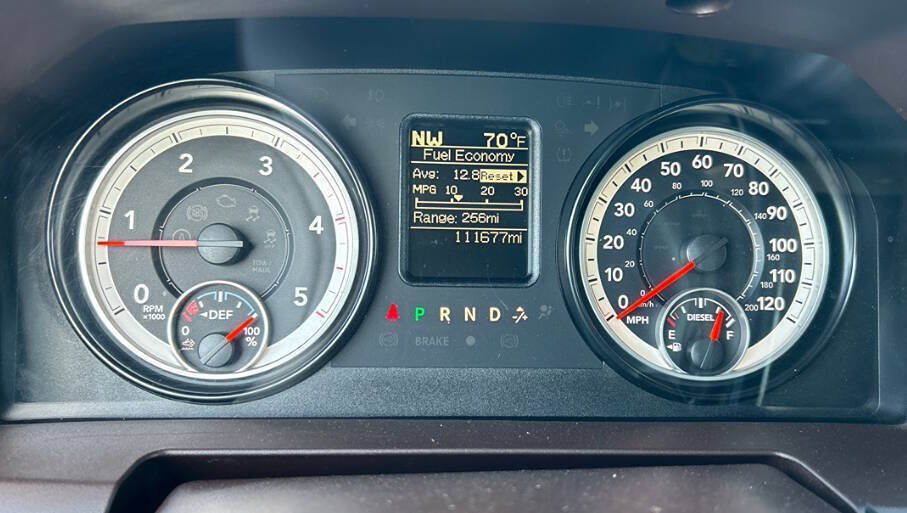 Used 2015 RAM 3500 Big Horn AWD/4WD image 6