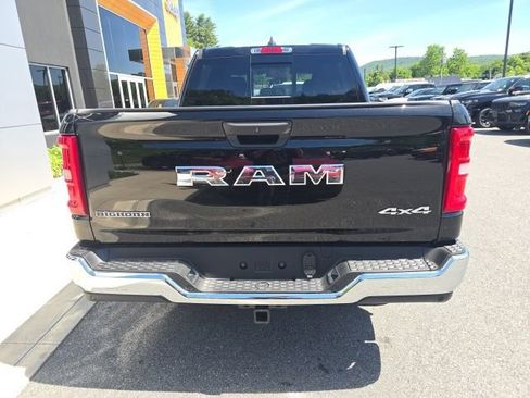 New 2026 RAM 1500 4x4 Crew Cab image 5