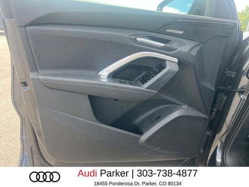 Used 2025 Audi Q5 Premium Plus w/ Premium Plus AWD/4WD image 26