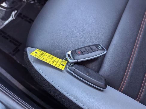 Certified 2024 Nissan Kicks SR w/ SR Premium Package image 33