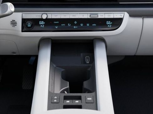 New 2025 Hyundai Ioniq 6 SEL image 16