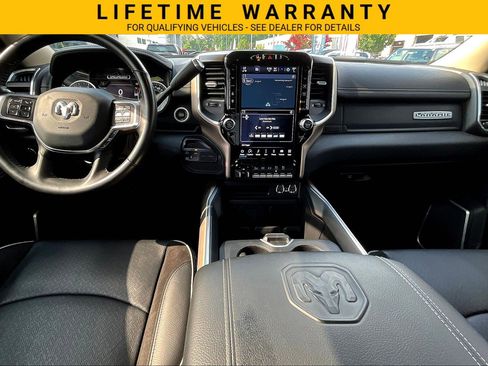 Used 2022 RAM 3500 Laramie AWD/4WD image 16