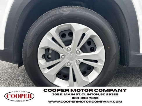 Used 2025 Chevrolet Trax LS FWD image 11