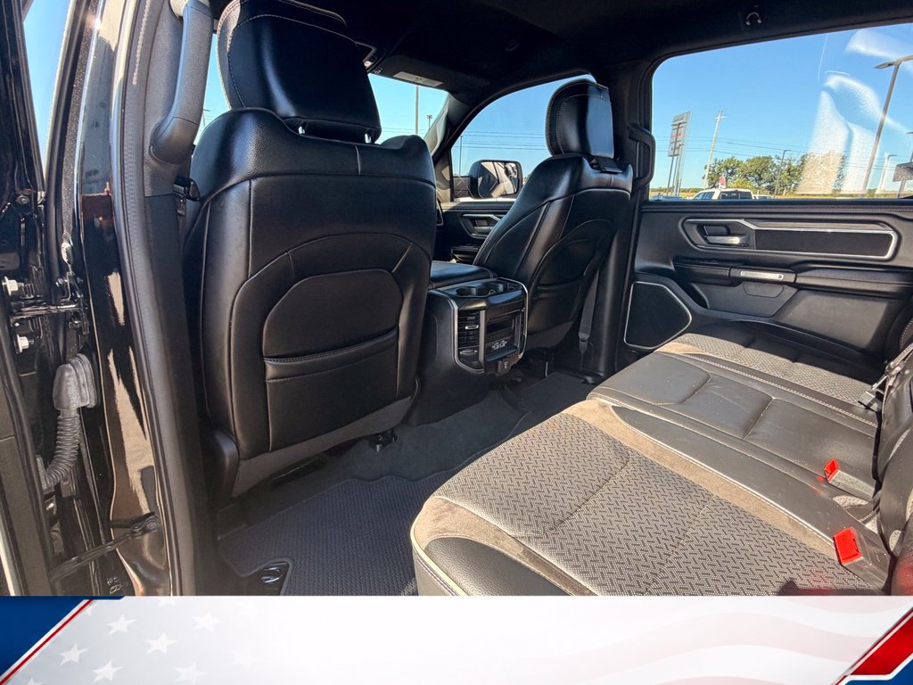 Used 2023 RAM 1500 Laramie AWD/4WD image 12