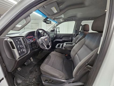 Used 2018 Chevrolet Silverado 2500 LT image 7