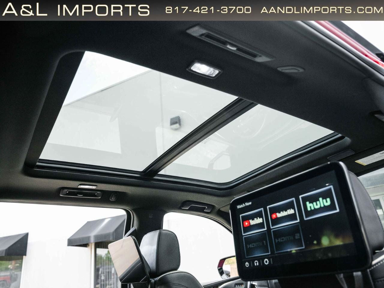 Used 2024 Cadillac Escalade ESV Premium Luxury AWD/4WD image 23