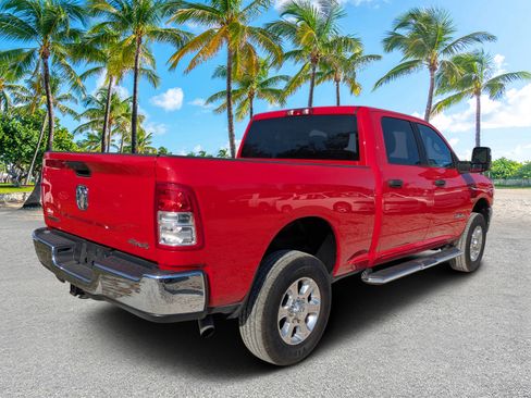 Used 2024 RAM 2500 Big Horn w/ Bed Utility Group image 3