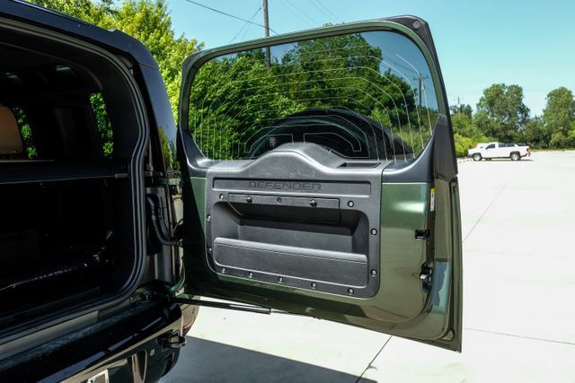 New 2026 Land Rover Defender 110 X-Dynamic SE AWD/4WD image 67