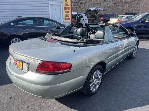 Used 2004 Chrysler Sebring Limited w/ Driver Convenience Group image 5