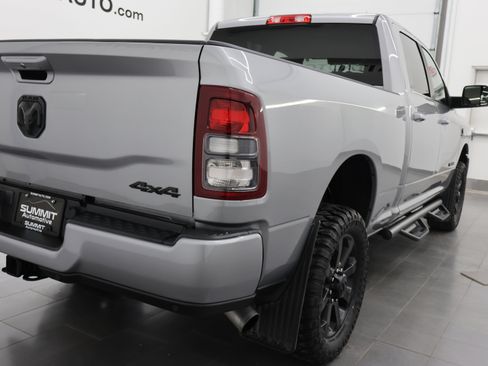 Used 2022 RAM 2500 Big Horn w/ Night Edition AWD/4WD image 4