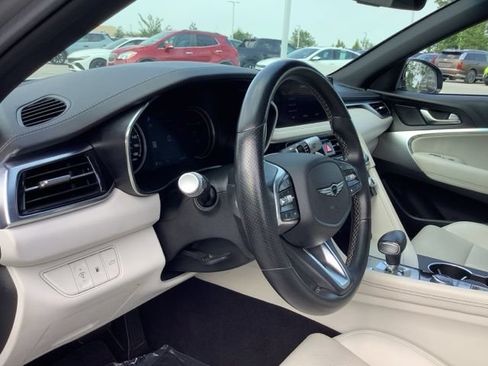 Used 2025 Genesis G70 2.5T AWD/4WD image 15