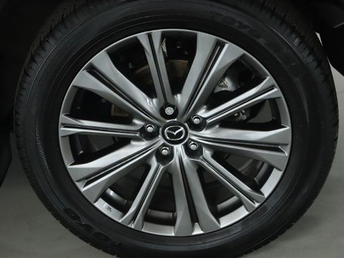 Certified 2025 MAZDA CX-5 Signature image 40