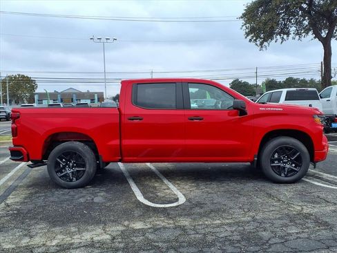 New 2026 Chevrolet Silverado 1500 Custom image 3