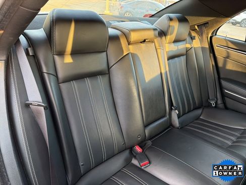 Used 2023 Chrysler 300 S image 21