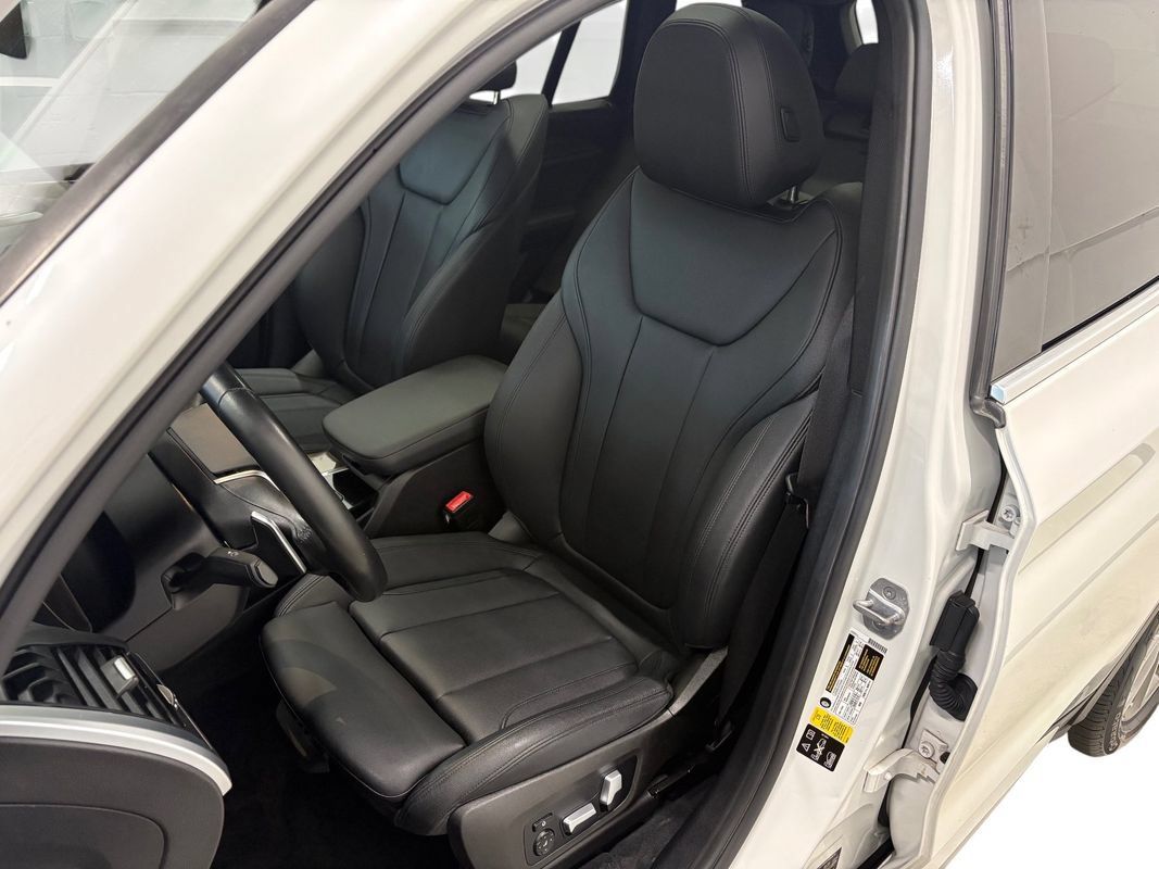 Used 2018 BMW X3 xDrive30i AWD/4WD image 10