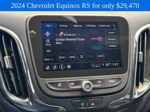 Used 2024 Chevrolet Equinox RS FWD image 16