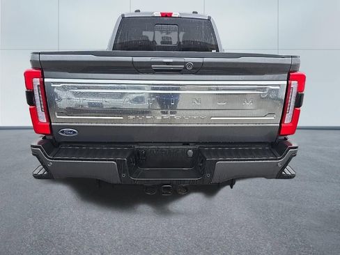 Used 2023 Ford F350 Platinum w/ Tremor Off-Road Package AWD/4WD image 5