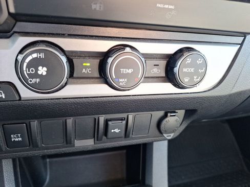 Used 2023 Toyota Tacoma SR image 25