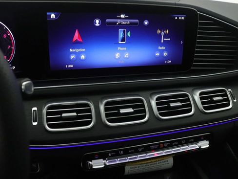 New 2026 Mercedes-Benz GLS 450 4MATIC image 6