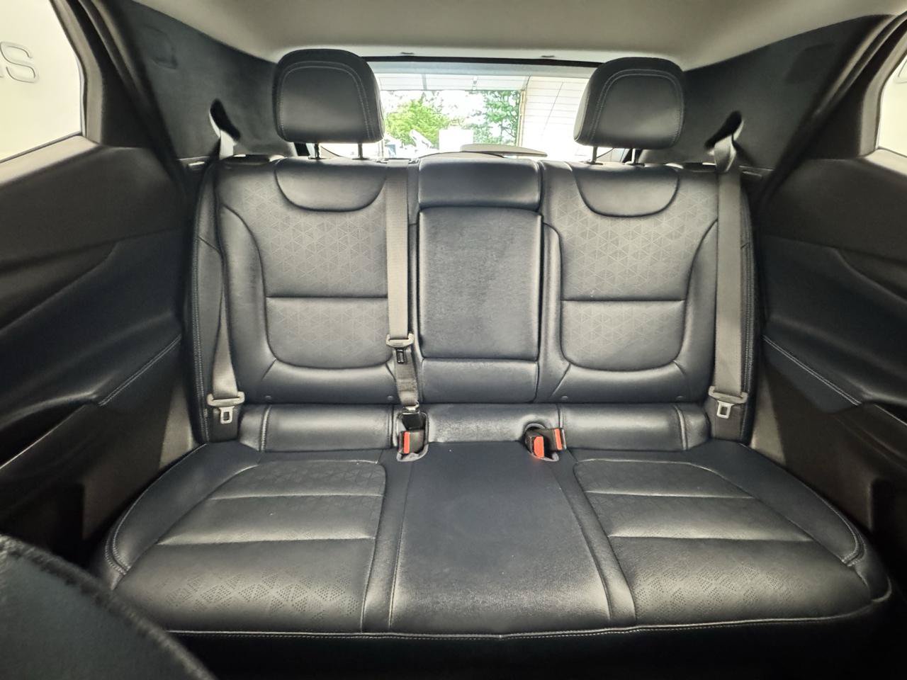 Used 2023 Chevrolet Bolt EUV LT w/ Convenience Package FWD image 35