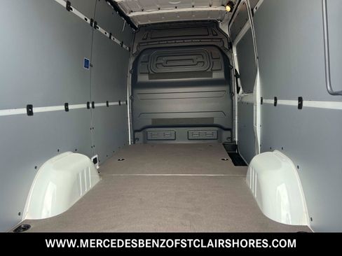 New 2026 Mercedes-Benz Sprinter 2500 image 14