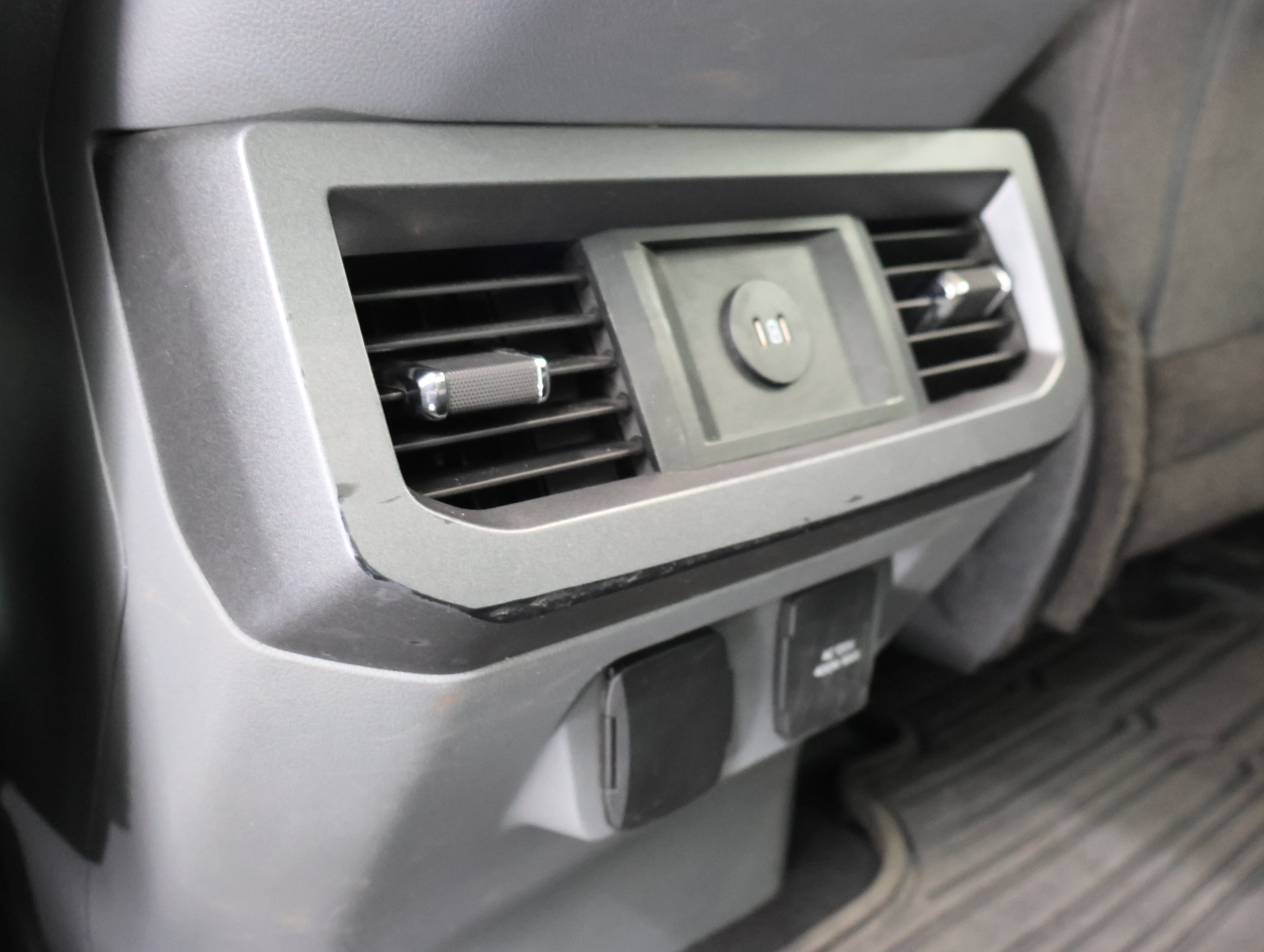 Used 2023 Ford F250 XLT AWD/4WD image 36