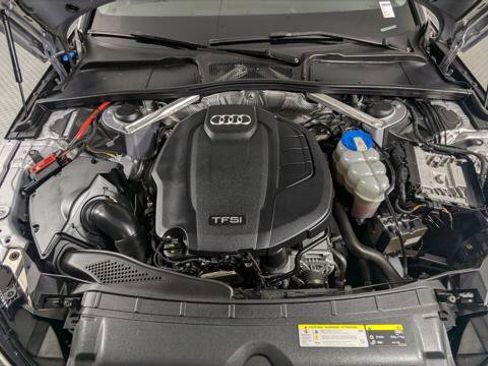 Used 2017 Audi A4 2.0T Premium image 32