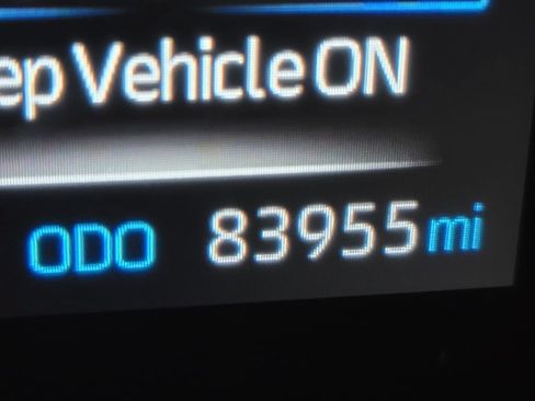 Used 2023 Toyota Sienna XLE w/ XLE Plus Package AWD/4WD image 16