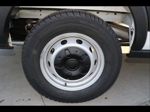 New 2025 Ford Transit 250 148 Medium Roof w/ Load Area Protection Package image 7