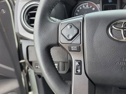 Used 2023 Toyota Tacoma TRD Off-Road w/ TRD Premium Off Road Package AWD/4WD image 24
