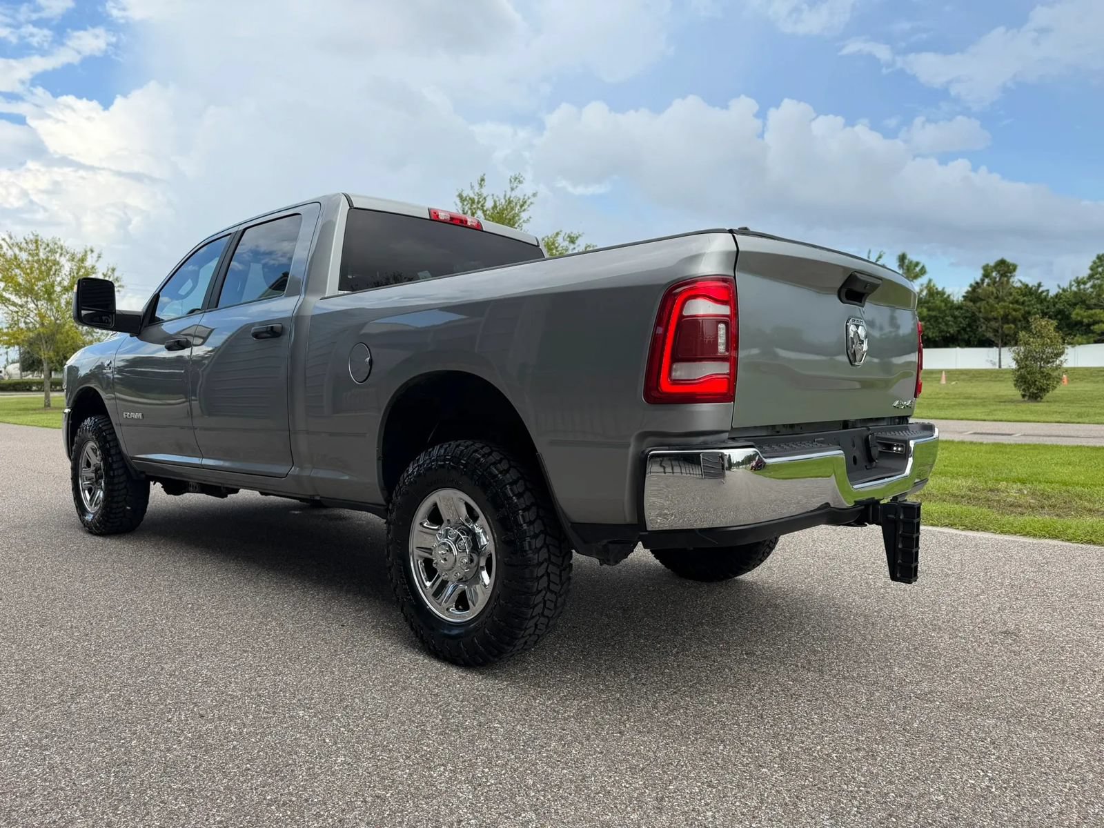Used 2024 RAM 2500 Big Horn AWD/4WD image 7