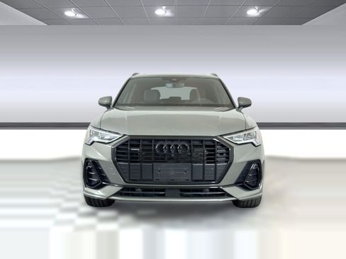 Used 2024 Audi Q3 2.0T Premium Plus w/ Premium Plus Package AWD/4WD image 6