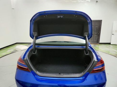 Used 2022 Genesis G70 2.0T image 31