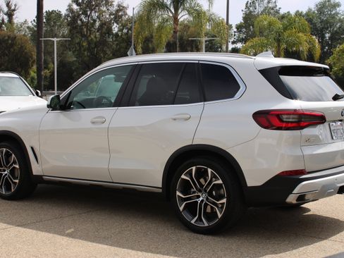Used 2023 BMW X5 sDrive40i RWD image 3
