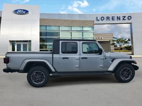 Used 2021 Jeep Gladiator Overland w/ Popular Equipment Package image 4