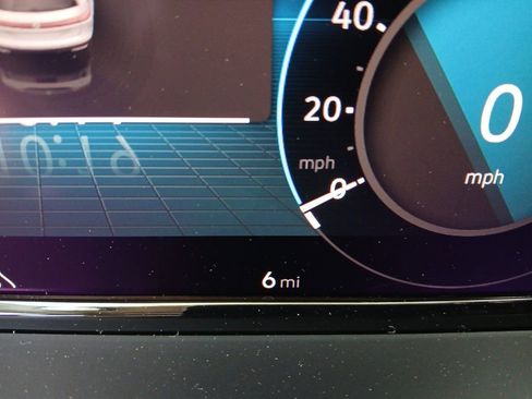 New 2025 Volkswagen Atlas SE image 16