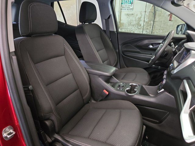 Used 2024 GMC Terrain SLE w/ Driver Convenience Package FWD image 27