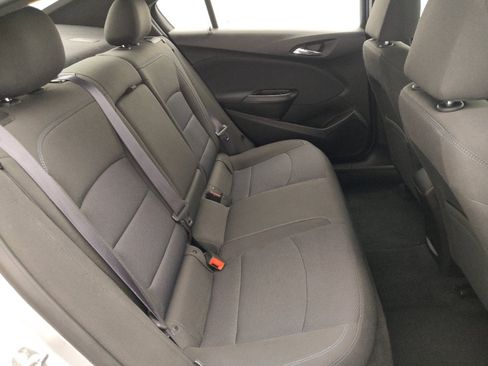 Used 2016 Chevrolet Cruze LT w/ Convenience Package FWD image 19
