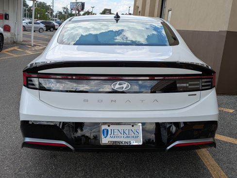 New 2025 Hyundai Sonata SEL image 6