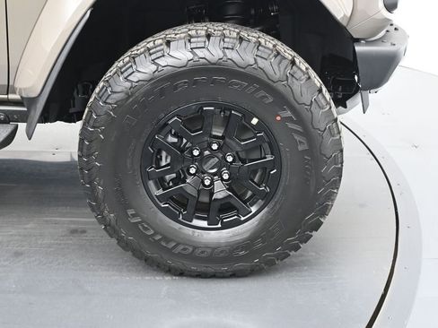 New 2026 Ford Bronco Raptor AWD/4WD image 22