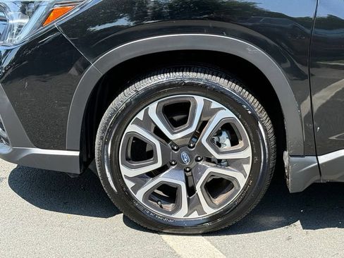 Used 2024 Subaru Ascent Touring AWD/4WD image 11
