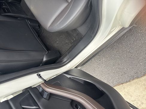 Used 2023 MAZDA CX-30 AWD 2.5 S w/ Premium Package image 12