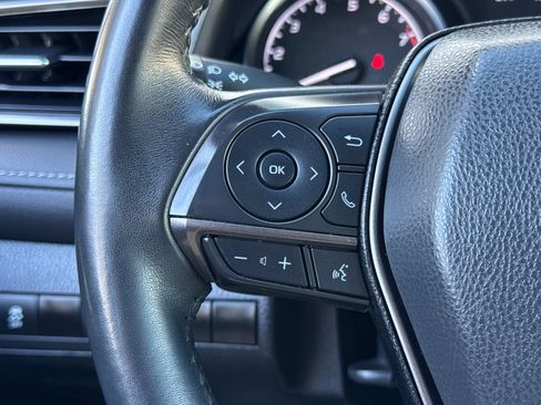 Used 2024 Toyota Camry SE image 22